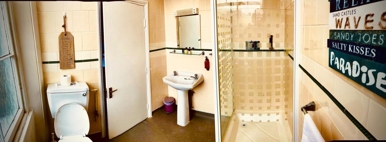 Fleur De Lis Otel Sandwich Dış mekan fotoğraf