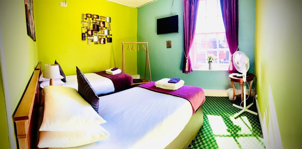 Fleur De Lis Otel Sandwich Dış mekan fotoğraf