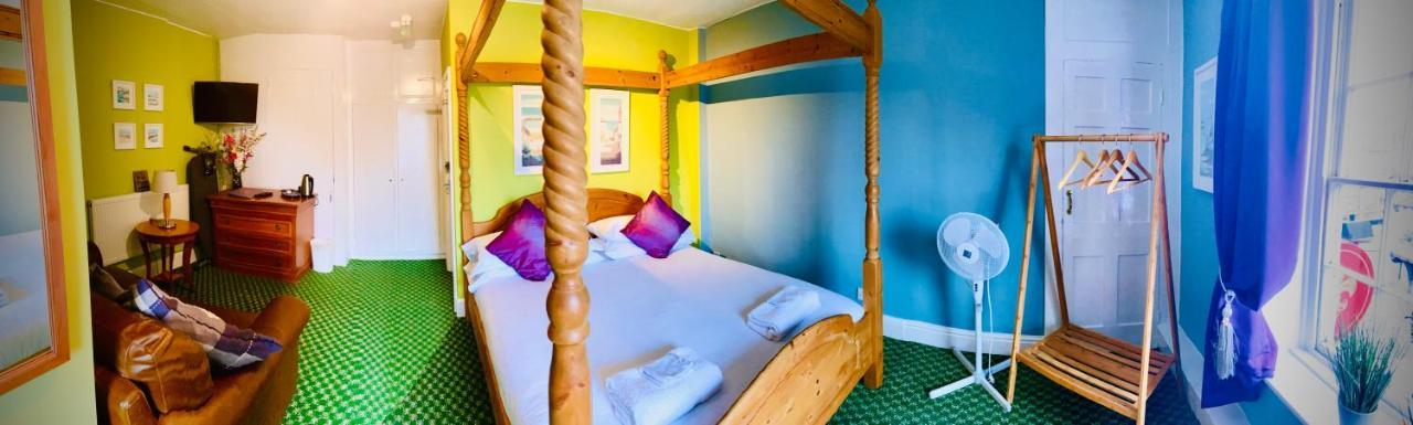 Fleur De Lis Otel Sandwich Dış mekan fotoğraf